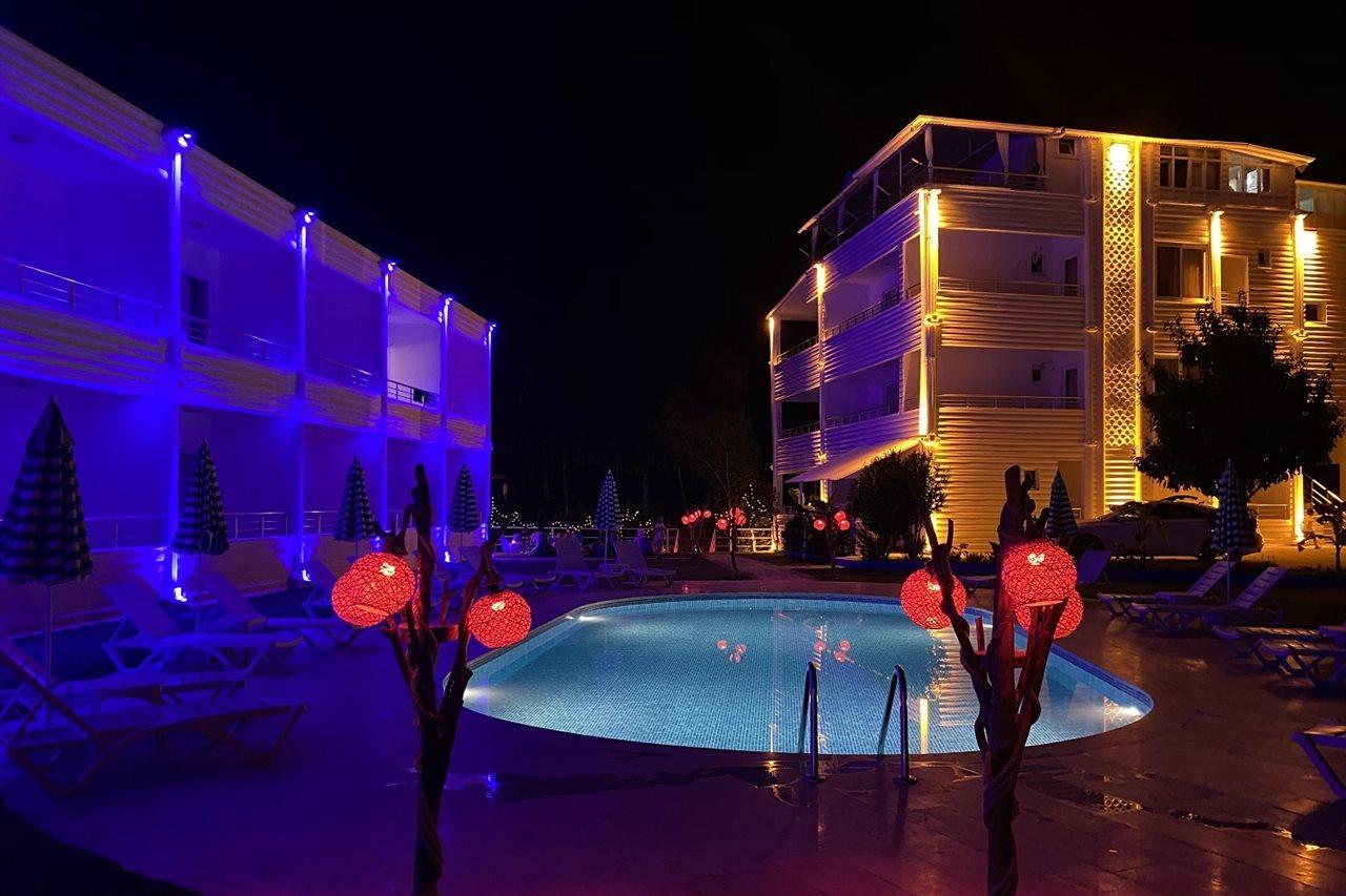 Aroma Butik Hotel Kızılot Exterior foto