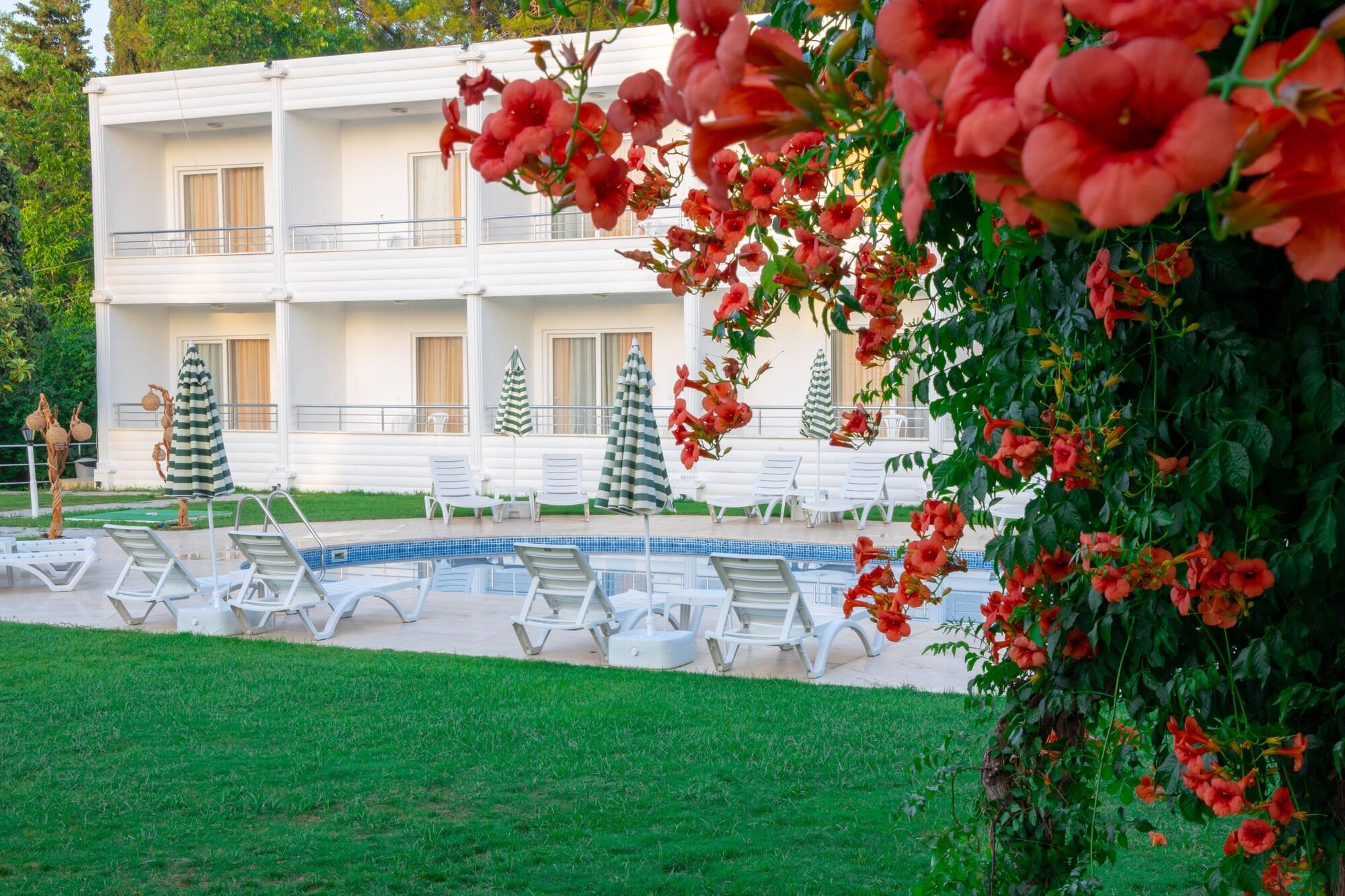Aroma Butik Hotel Kızılot Exterior foto
